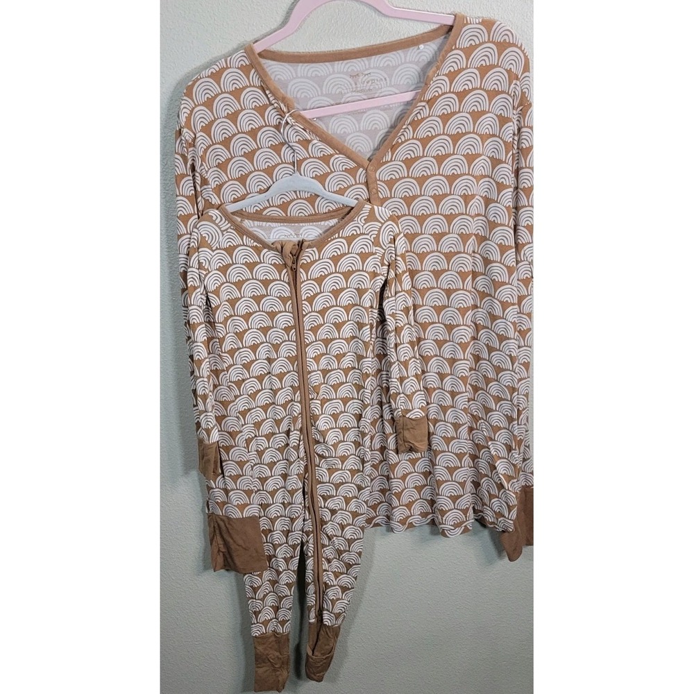 Little Sleepies Rainbow Zippy 18–24M + Women's Medium Matching Top Bamboo Set‎